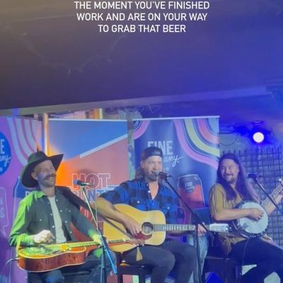 Us every time we get to go to a private acoustic performance with @hotcountry1035 😂🍻😍

@timandthegloryboys were AMAZING on Tuesday - can’t wait for the next Hot Country Hangout!

@econshoeshop @timandthegloryboys @holland.technologies @holland.audio